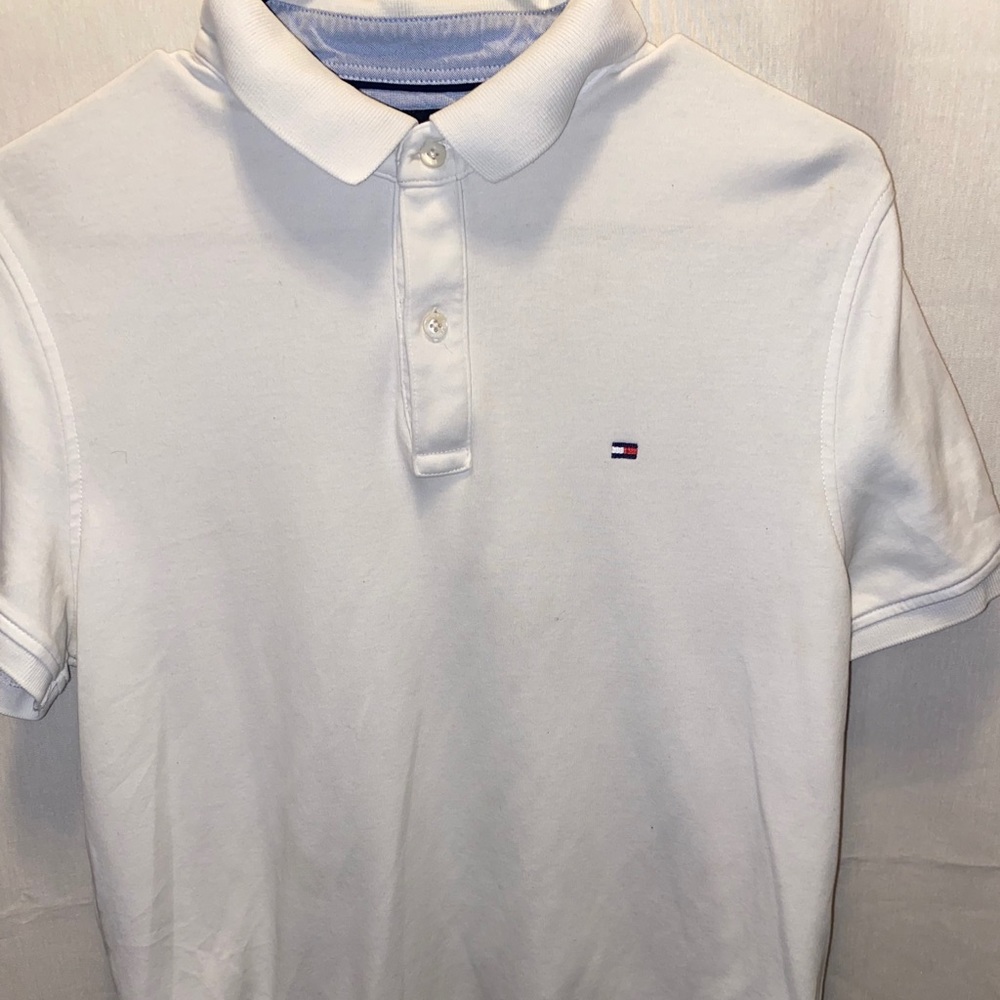 Tommy Hilfiger custom fit button down